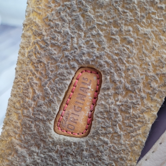 CLARKS ORIGINALS | leather lace-up crepe sole sneakers - Picture 10 of 12